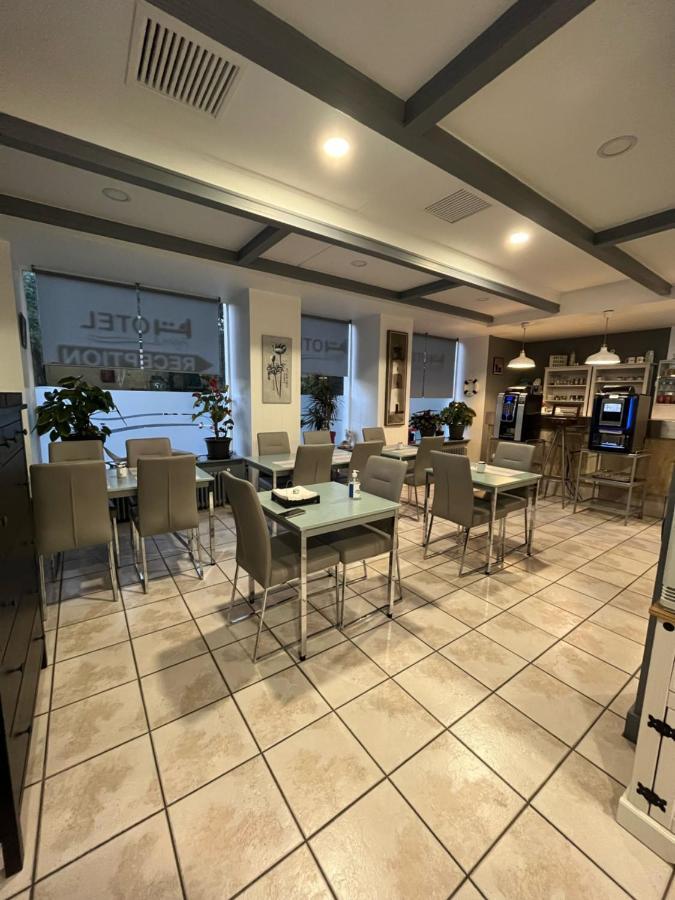 Hotel Agena Brest Eksteriør billede