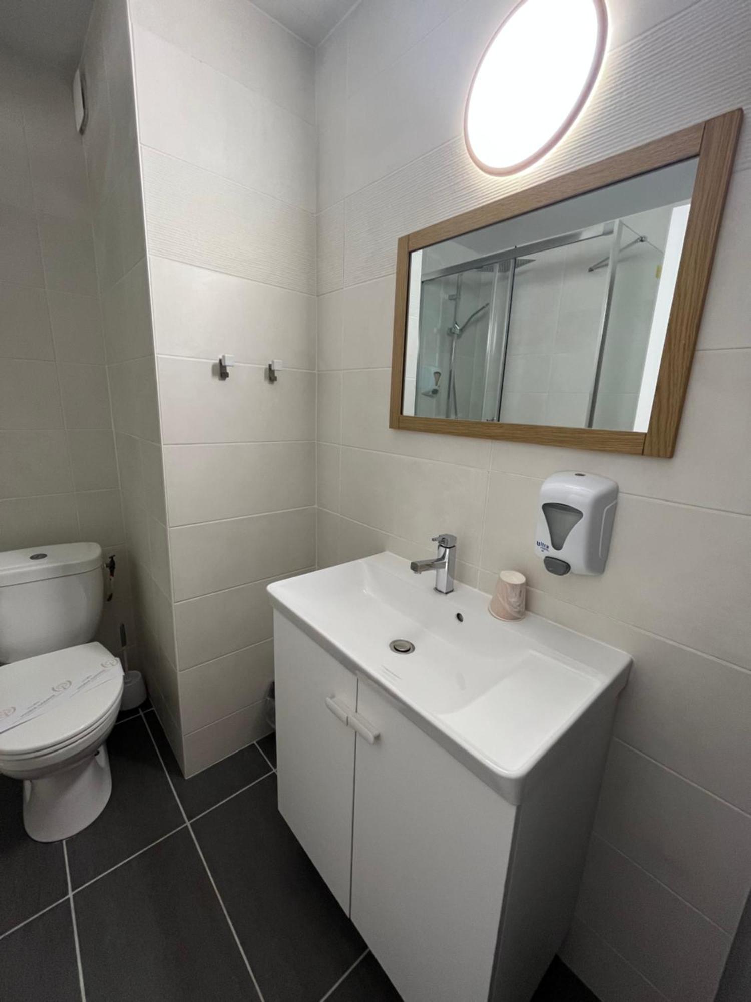 Hotel Agena Brest Eksteriør billede