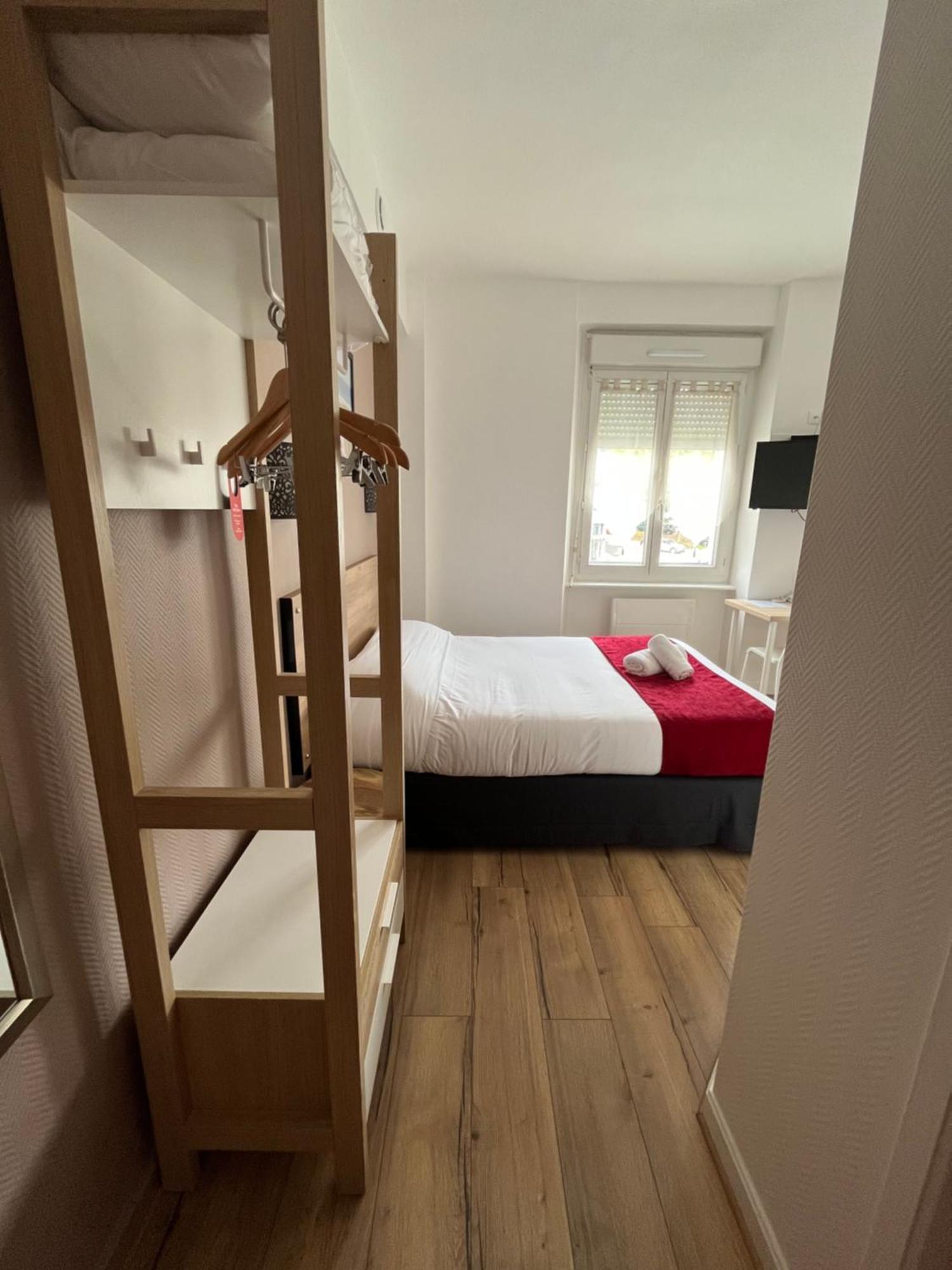 Hotel Agena Brest Eksteriør billede
