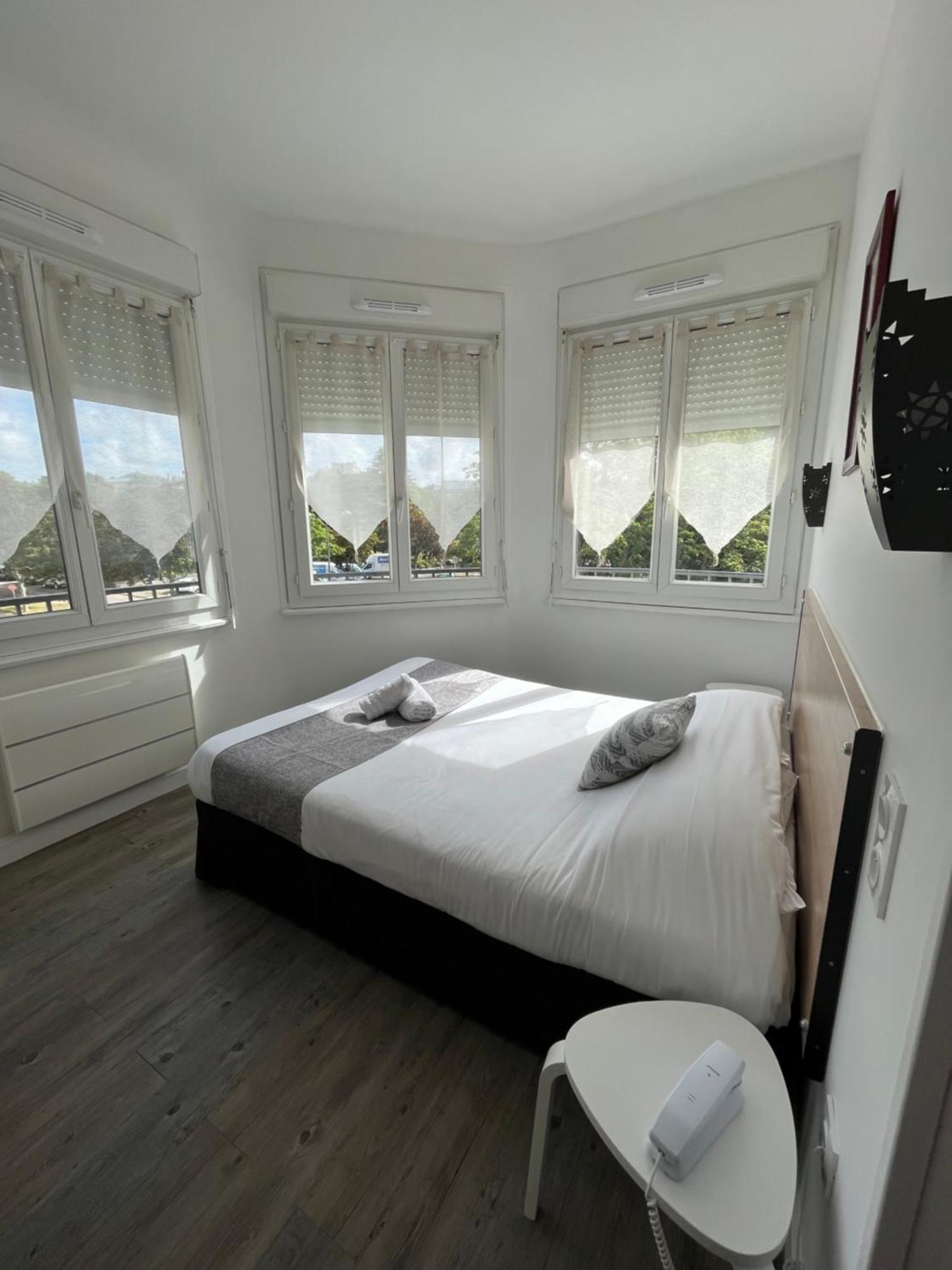 Hotel Agena Brest Eksteriør billede